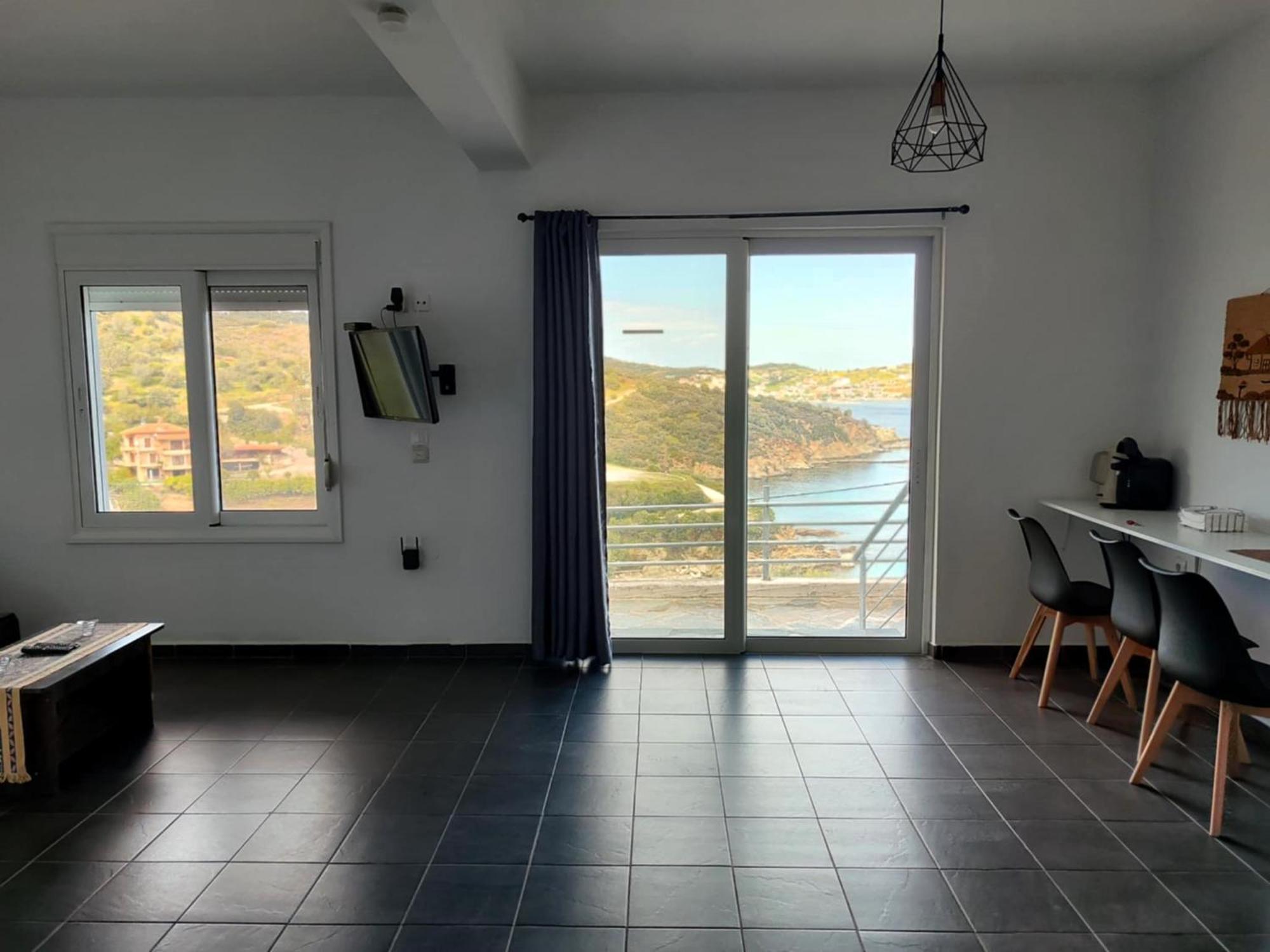 Aegean Beachfront Petriai Luaran gambar